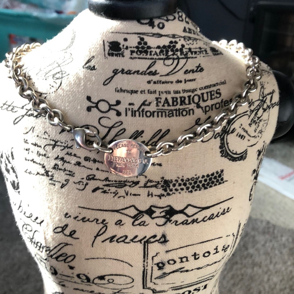 💯 authentic Tiffany & co necklace